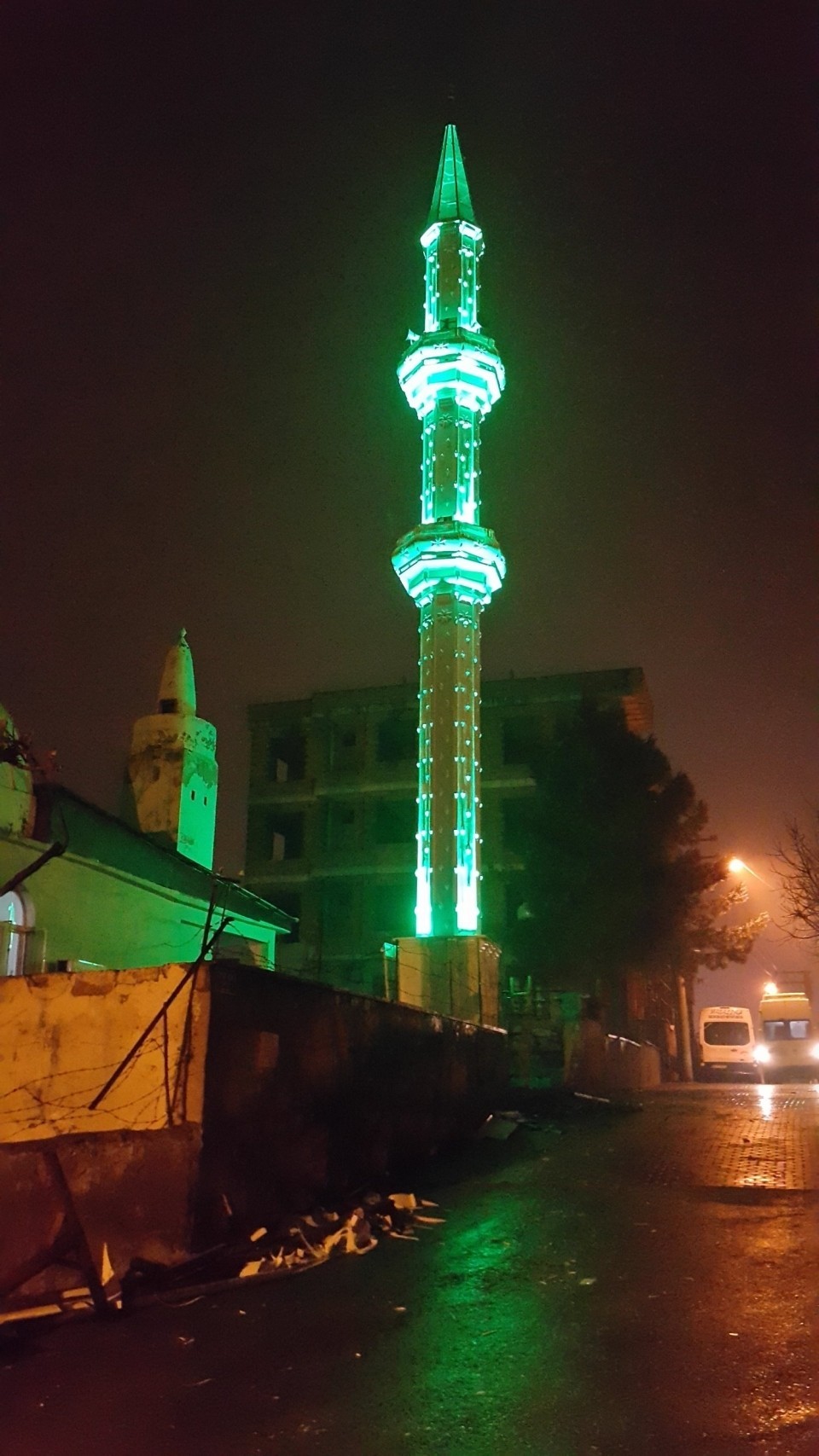 Çelik Minare Siirt Merkez Barış Mah